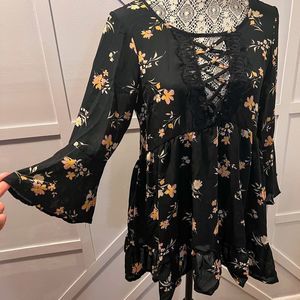 Altar’d State Black Criss Cross Chest Black Yellow Floral Ruffle Top, SMALL